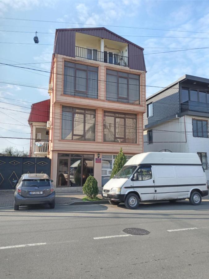 George Dom Hotel Batumi Luaran gambar